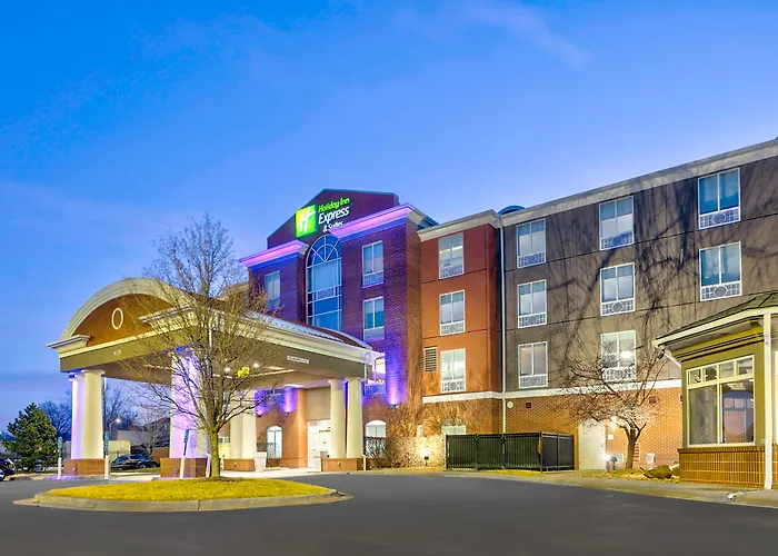 Holiday Inn Express Hotel & Suites Kansas City - Grandview By Ihg